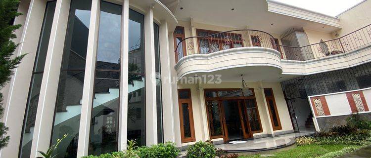 Rumah Cantik Mewah 2 Lantai Di Batununggal Indah Bandung 1