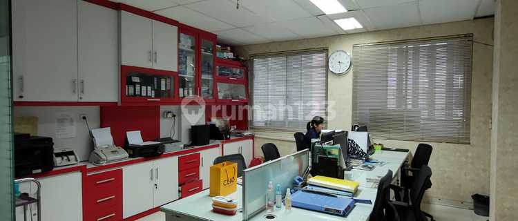 Dijual Ruko Mega Grosir Cempaka Mas 1