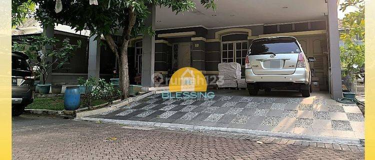 Rumah Strategis Semi Furnished Taman Adenia Graha Padma 1