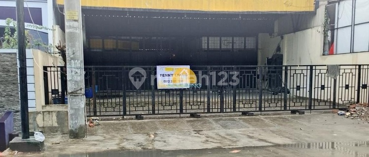 Disewakan Ruang Usaha Strategis Ex Resto Di Tlogosari. 1