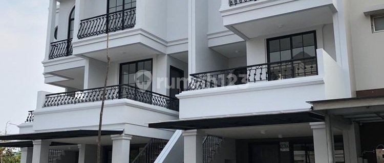 Dijual Rumah Cluster Concerto PIK 2Lt Uk 5x15 m² at Jakarta Utara 
 1