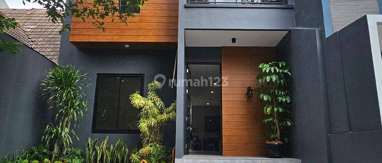 Dijual Cepat Rumah Cantik, Siap Huni, At Giri Loka Bsd 1