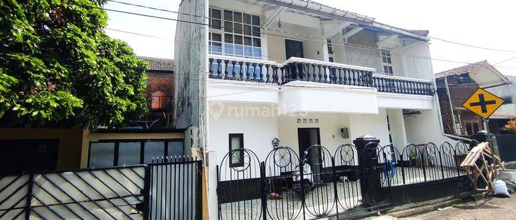 Rumah Kost 11 Kamar di Batununggal 1