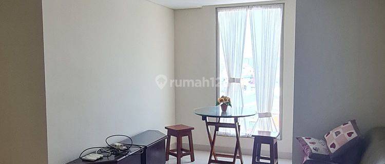 Apartement tengah kota, 3BR , city View Apartemen Louis Kienne 3 Kamar Tidur Bagus 1