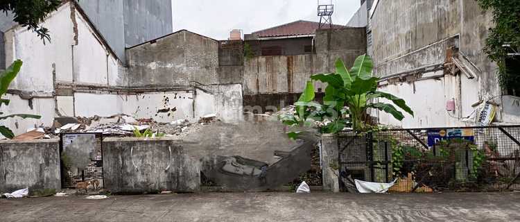 Old House 9 Meters Wide Kelapa Gading Ready to Build 1