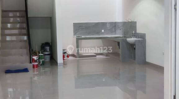 Dijual rumah baru bagus strategis di kelapa molek 1