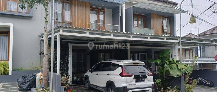 Rumah minimalis komplek Ubud Sariwangi Bandung  1