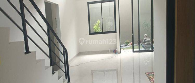 Dijual Rumah Baru Di Perumahan Elite Singgasana Cluster Bandung Selatan 1