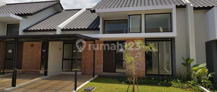 Disewakan Rumah Tatar Lokacitra Kota Baru Parahyangan 1