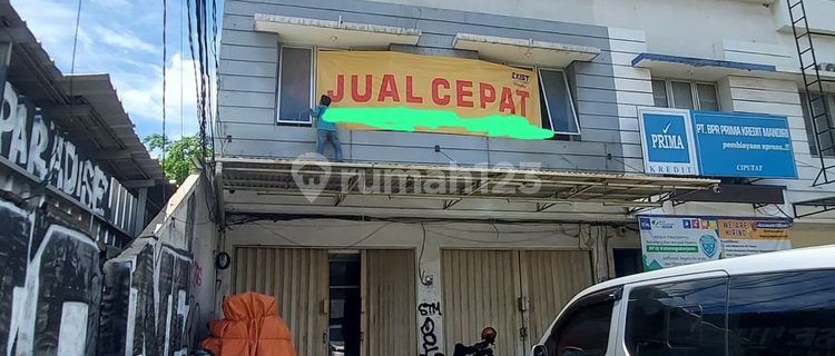 For Sale, Adjacent Shophouses in a Premium Location, on the Border of Jakarta and Tangsel. 1