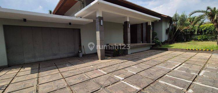 Disewakan Rumah Siap Huni Cipaku Furnish 1