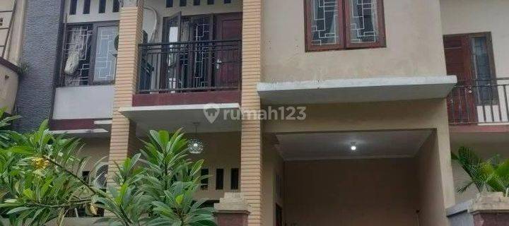 Rumah 4 Kamar Tidur Bersih Denpasar Utara 1