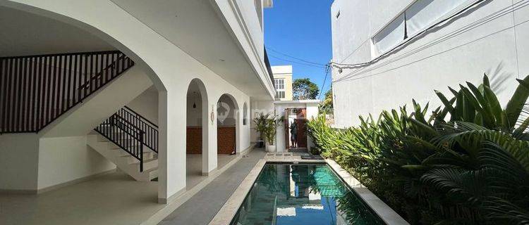 Brand New 3 Bedrooms Villa In Pererenan 1