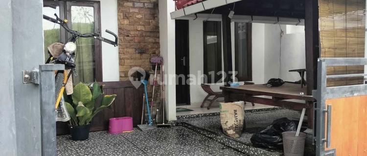 Dikontrakkan Rumah Full Furniture Lingkungan Sangat Strategis dan Nyaman Gubug Tabanan 1
