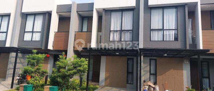 Summarecon Bekasi Beautiful rental house 1