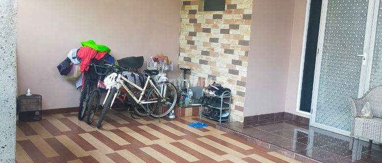 Jual cepat rumah dalam cluster di harapan indah 1 bekasi 1