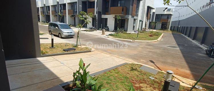Disewakan rumah baru di SCG 1