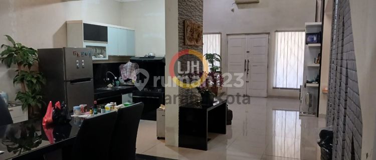 Rumah Bagus Di Puri Anjasmoro 1