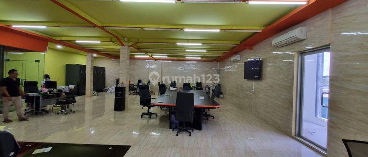 Workshop & Rumah di Kedoya, Bagus siap huni!  1