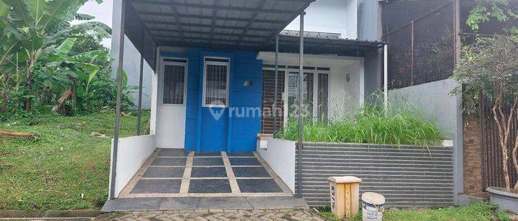 Dijual Rumah Di Kemang Regency Siap Huni, Shm 1