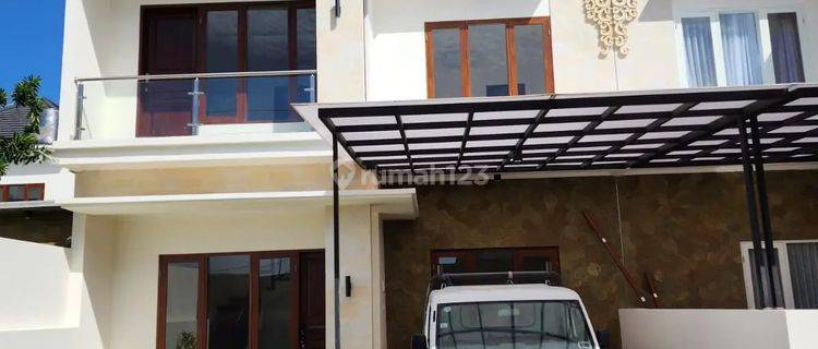 Rumah 2 Lantai Furnished Tenang Dan Nyaman Seminyak Bali 1