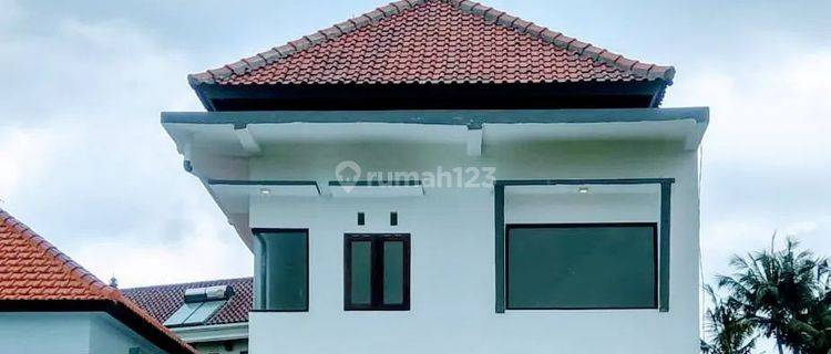 Rumah 2 lantai tenang dan terawat pering gianyar bali 1