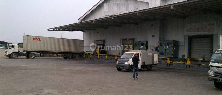 Disewakan Gudang Loading Dock Kitic Deltamas Cikarang 1