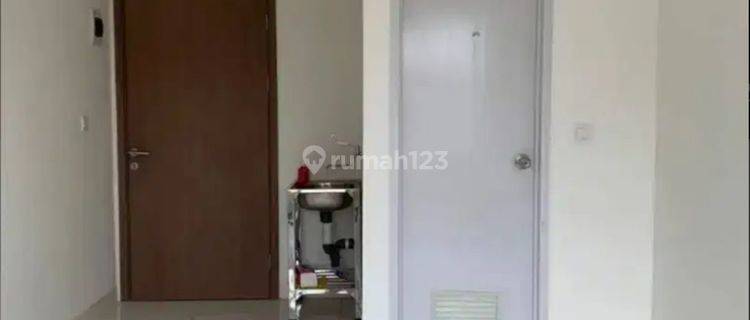 Apt Studio Unfurnished siap huni di Podomoro Golf View, Bogor 1