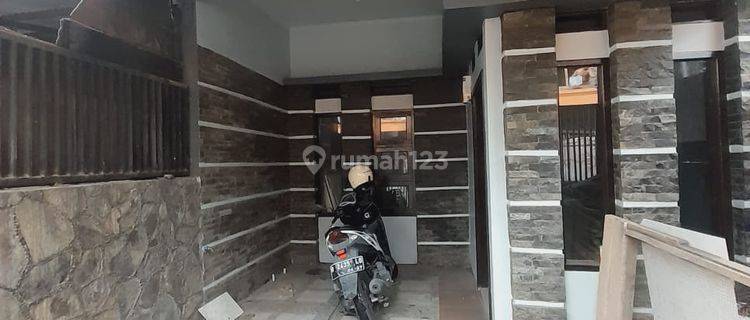 Rumah Minimalis Siap Huni di Sayap Batununggal 1