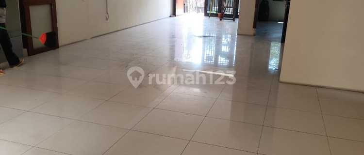 rumah nyaman modern di daerah baranangsiang 1