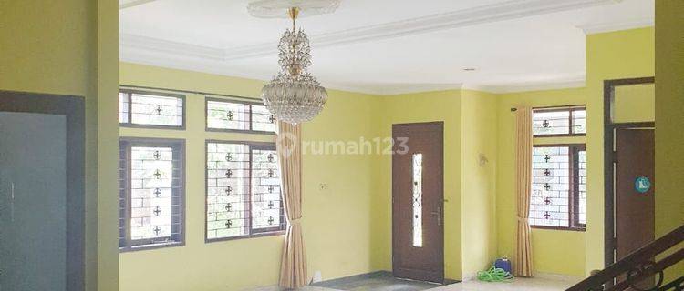 rumah modern siap huni di komplek dekat tol pasteur 1