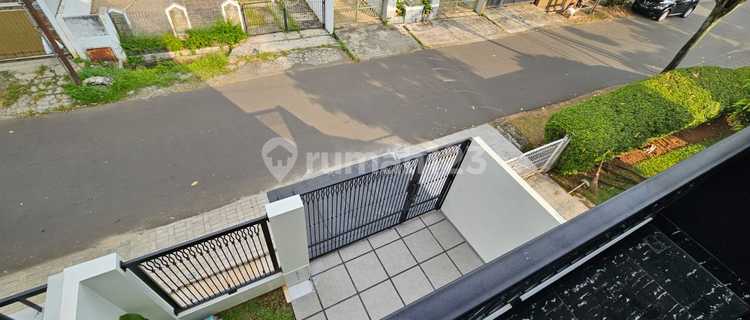 Hoky Comfortable House In Griya Loka 1.4 Bsd 1