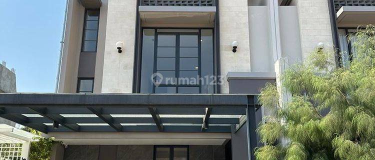 Rumah 2 Lantai Baru Fasilitas Mewah Klender 1