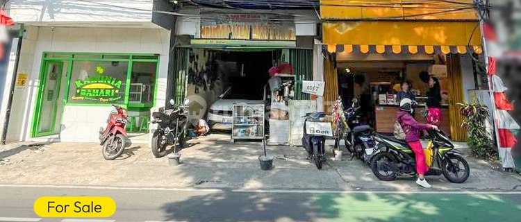 Attached Shophouse Below Market Price on Saharjo Street 1