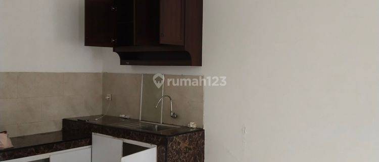 Di Sewakan Rumah 2 Lantai Palem Semi Cluster Madrid 1