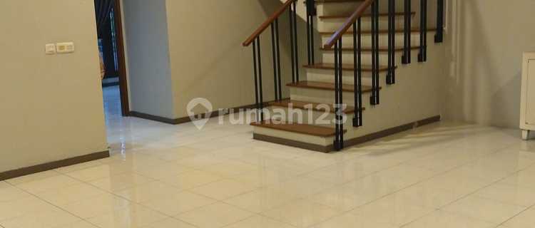 Nice House Ready to Occupy Modernland Tangerang 1