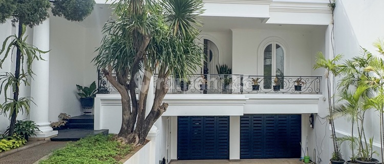 Disewakan/Dikontrakan Rumah Cantik di Prime Area Kemang Semi Furnished Siap Huni di Kemang Dalam, Jakarta Selatan 1