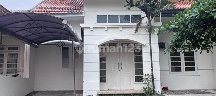 Affordable 1-Story Minimalist Unfurnished Ready-to-Occupy House Near Gwalk at Villa Taman Telaga, Main Citraland, West Surabaya. 1