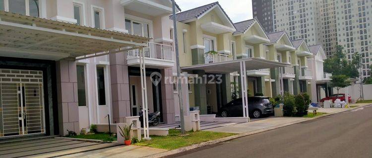 Di Jual Rumah 2 Lt Di Tengah Kota  1