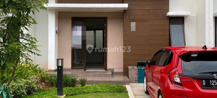 Rumah 2 lantai dekat mall dan dekat Toll di Sumarecon Bekasi Orchard  1