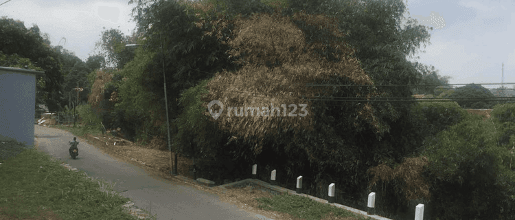 TANAH LUAS DAN STRATEGIS DI GUNUNG PUYUH SUKABUMI 1