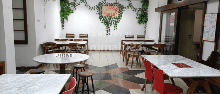 Ready-to-Use Shop House for Business in a Strategic Location in Riau, Bandung 1