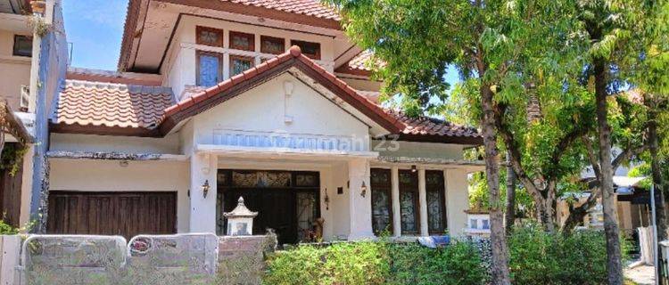 Rumah 2 Lantai di Graha Family SHM Bagus 1