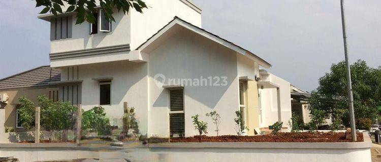 Dijual rumah  2 lantai di citraland BSB forest hill 1