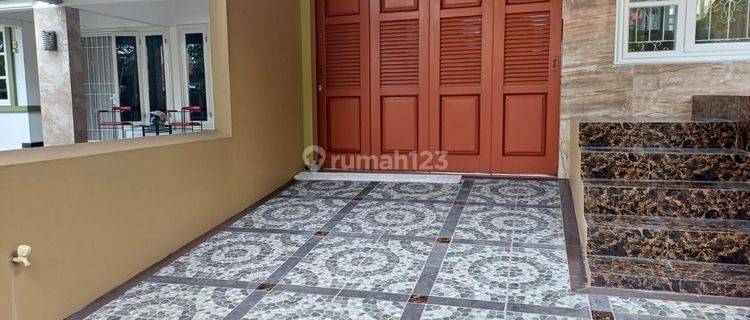 Disewakan rumah semifurnish di cluster Aspen candi golf 1