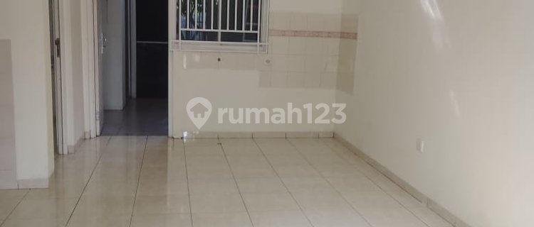 House in Graha Padma Strategic Location 1