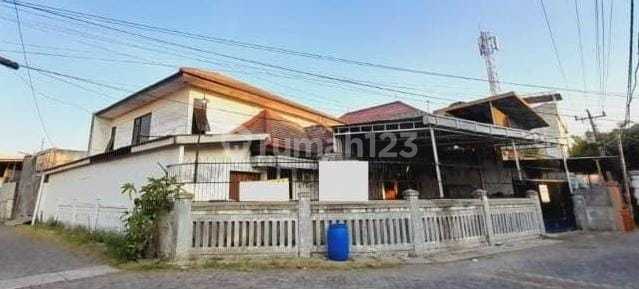 Rumah di Citarum Lokasi Strategis 1