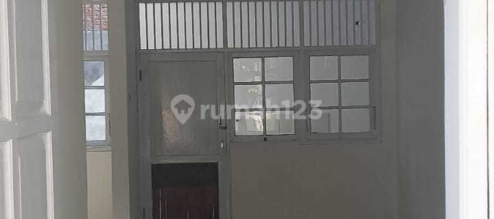 SHM House in East Semarang 1