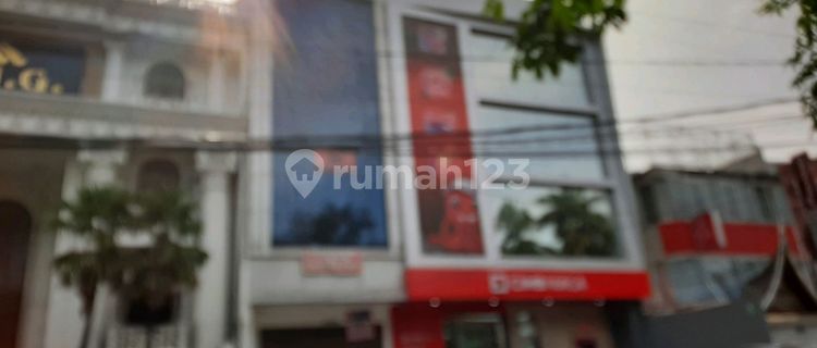 Strategic Location Shop House in Green Garden West Jakarta 1