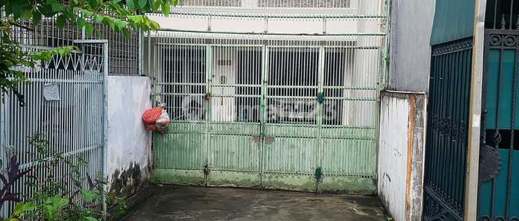 2.5-Story House in Taman Ratu, Duri Kepa, West Jakarta 1